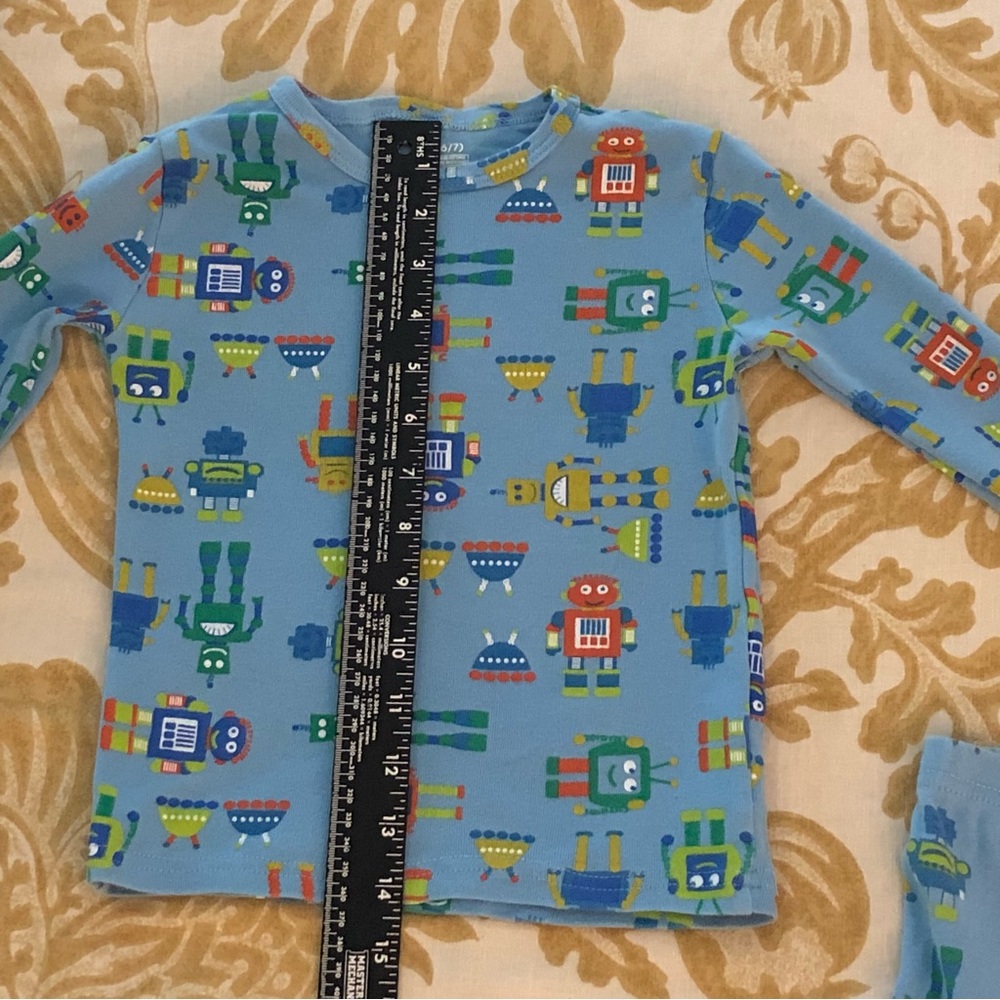 Candlesticks Robot Pajamas - Picture 5 of 8